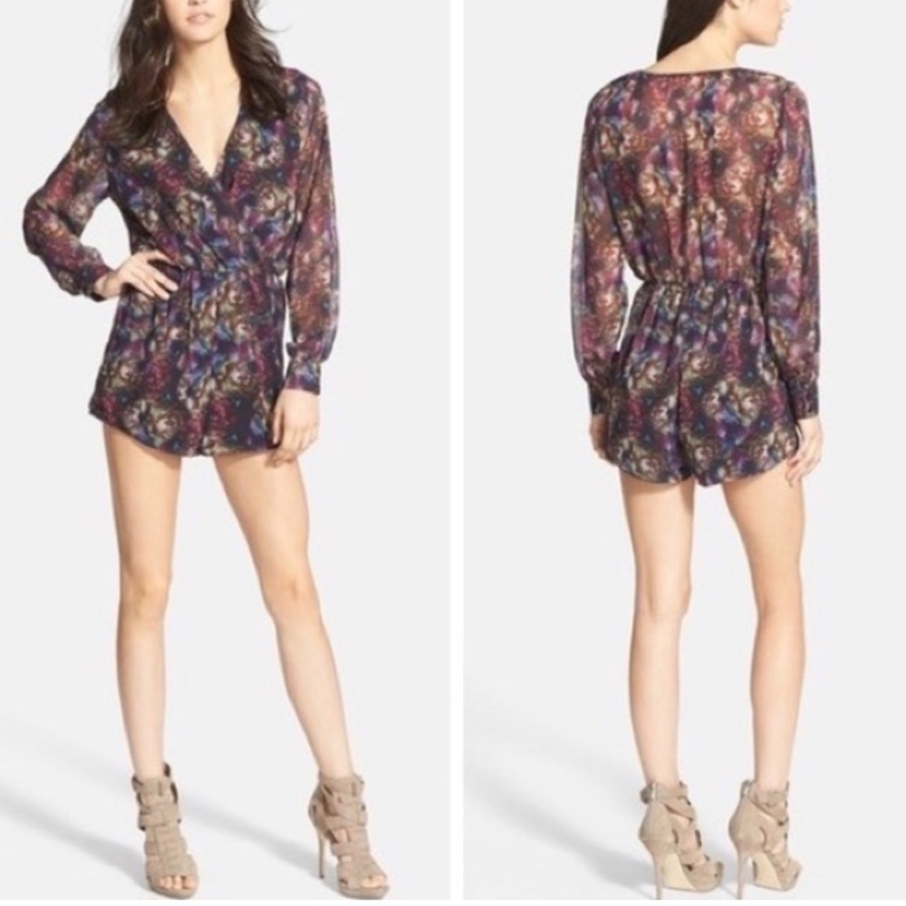 Oh My Love London Long Sleeve Floral Haze Romper Size Large NWT
